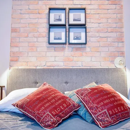 Apartament Z Sypialnia, Parkingiem I Tarasem 46M 公寓 斯维诺乌伊希切